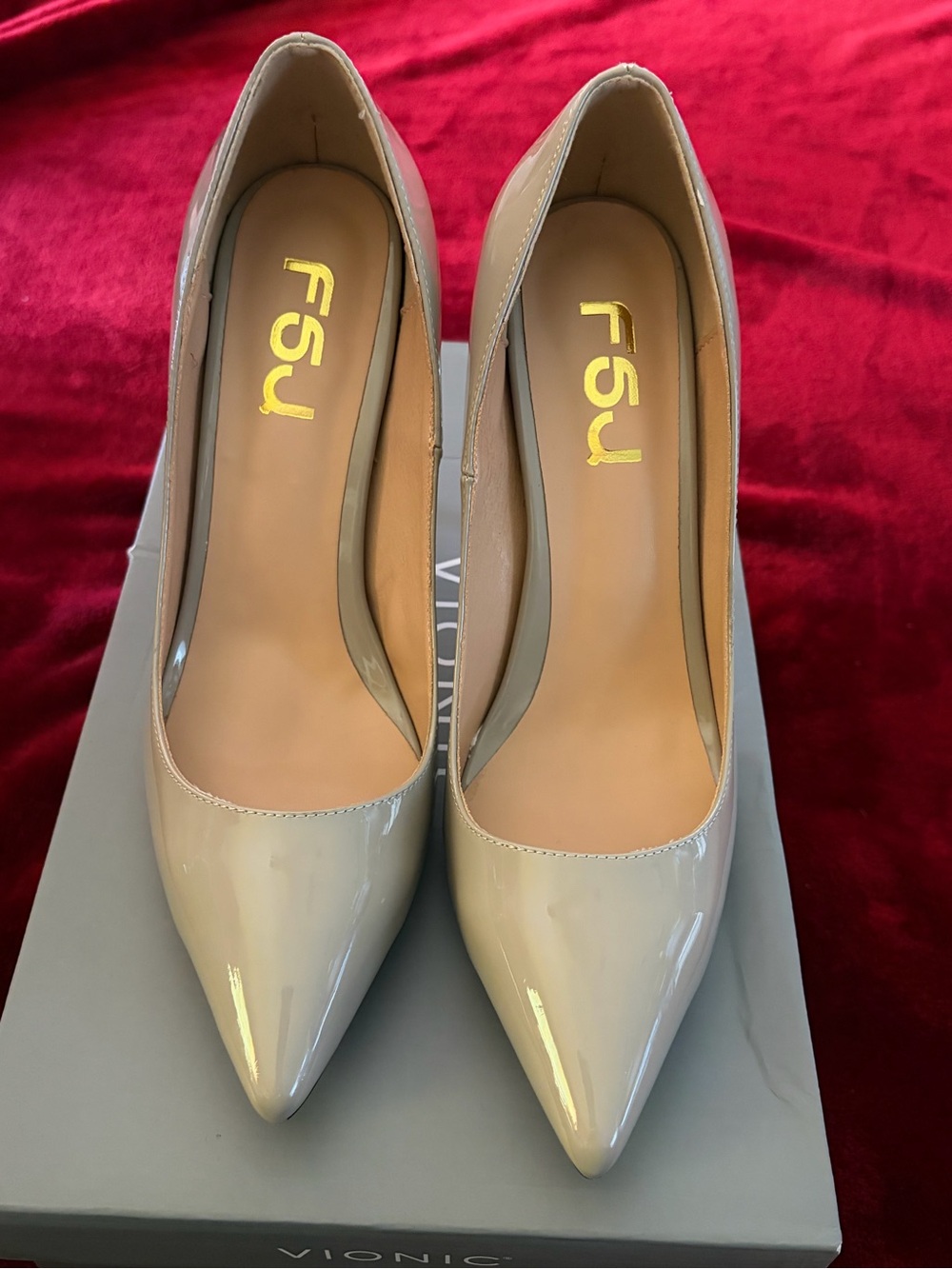 Vionic Beige Patent Pointed-Toe Pumps